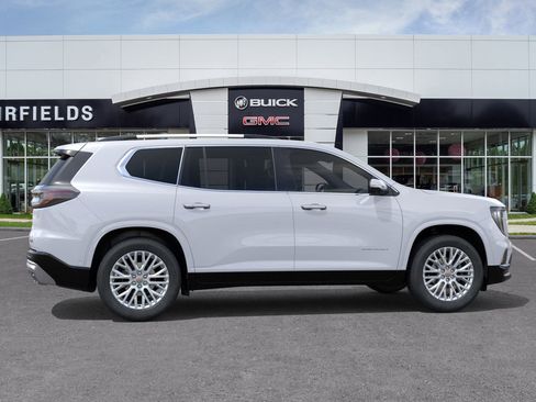 New 2026 GMC Acadia Denali w/ Super Cruise Package image 8