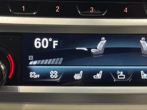 Used 2019 BMW M760i xDrive w/ Luxury Rear Seating Package image 70