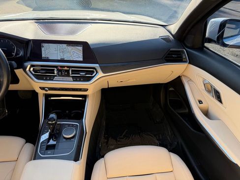 Used 2021 BMW 330i Sedan w/ Convenience Package RWD image 26