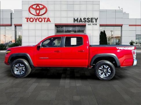 Used 2023 Toyota Tacoma TRD Off-Road image 6