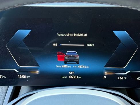 Used 2026 BMW iX xDrive45 w/ Climate Comfort Package image 28