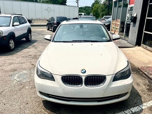 Used 2010 BMW 535i xDrive Sedan AWD/4WD image 14