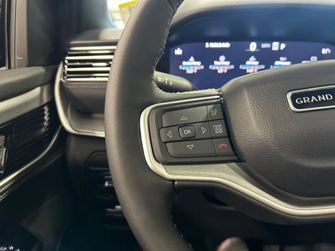 New 2026 Jeep Grand Wagoneer Limited AWD/4WD image 19