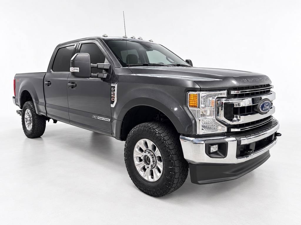 Used 2020 Ford F250 XLT AWD/4WD image 2
