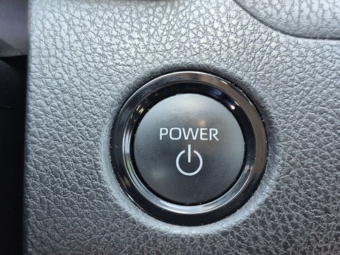 Certified 2025 Toyota Camry LE FWD image 33