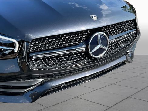 Used 2020 Mercedes-Benz GLC 300 4MATIC Coupe image 30
