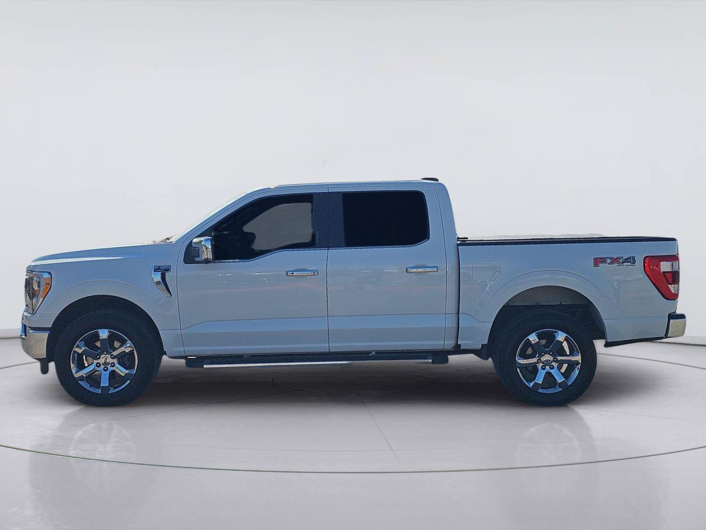 Used 2023 Ford F150 Lariat w/ Trailer Tow Package AWD/4WD image 2