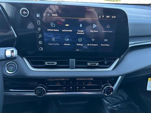 New 2027 Chevrolet Equinox LT w/ Safety and Technology Package FWD image 24