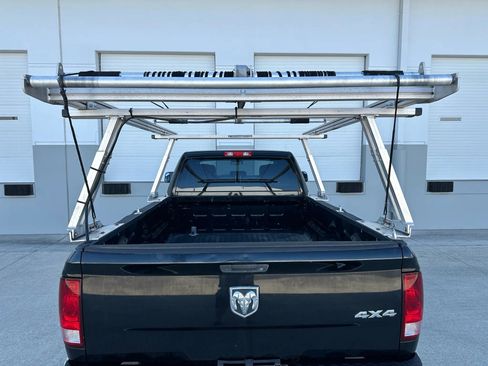 Used 2014 RAM 2500 Tradesman w/ Chrome Appearance Group AWD/4WD image 26
