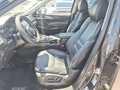Used 2017 MAZDA CX-9 Touring AWD/4WD image 8