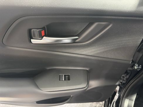 New 2025 Toyota Prius Plug-In Hybrid w/ Limited Premium Package image 20