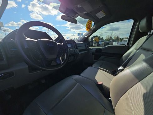 Used 2021 Ford F250 XL w/ Power Equipment Group AWD/4WD image 16