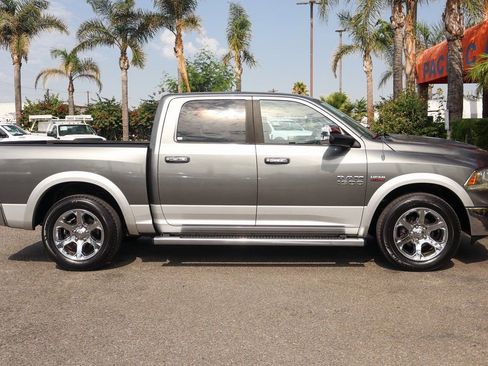 Used 2013 RAM 1500 Laramie w/ Convenience Group image 9