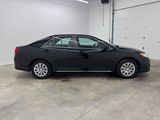 Used 2013 Toyota Camry LE image 4