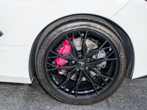 Used 2023 Chevrolet Corvette Stingray Preferred Cpe w/ Stealth Interior Trim Package image 33