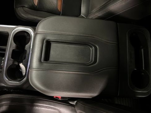 Certified 2020 GMC Sierra 1500 AT4 w/ AT4 Premium Package AWD/4WD image 27