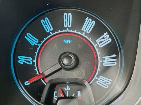 Used 2011 Chevrolet Camaro LT image 13