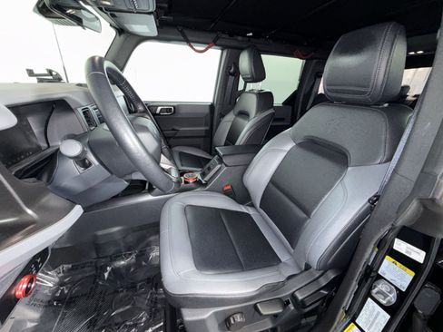 Used 2023 Ford Bronco Big Bend AWD/4WD image 13