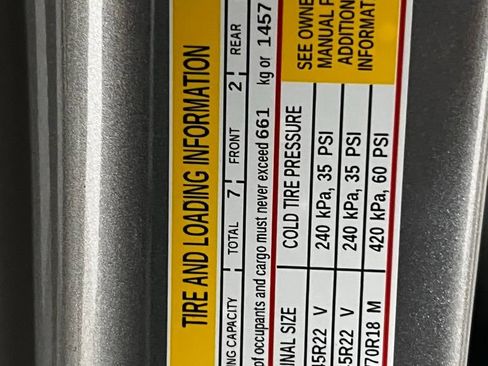 New 2026 Chevrolet Traverse RS w/ LPO, Floor Liner Package FWD image 34