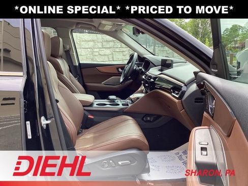 Used 2023 Acura MDX SH-AWD w/ Technology Package image 16