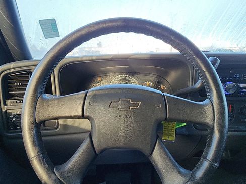 Used 2006 Chevrolet Silverado 1500 LT image 12