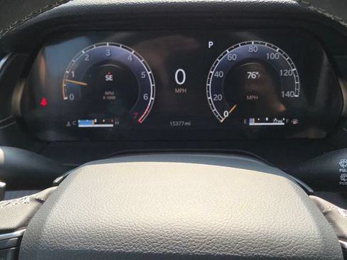 Used 2025 Jeep Grand Cherokee L Altitude RWD image 28