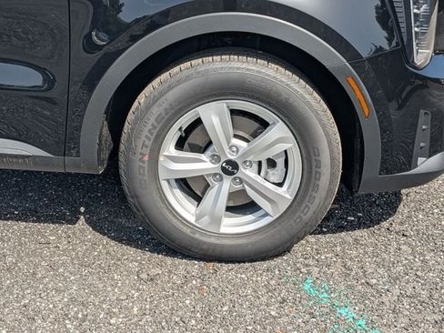New 2026 Kia Sorento LX FWD image 10