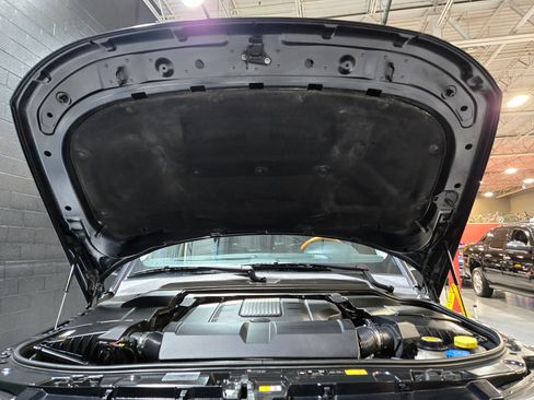 Used 2015 Land Rover LR4 HSE LUX image 51