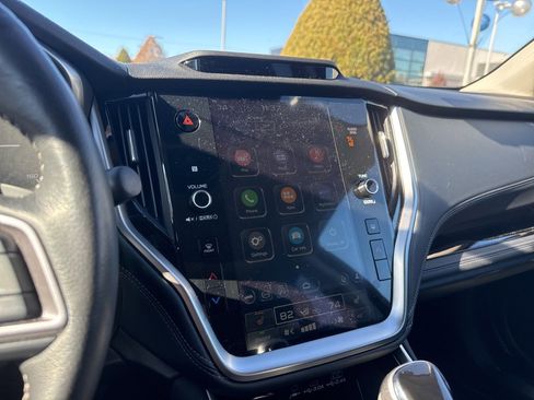 Used 2025 Subaru Outback Limited image 11