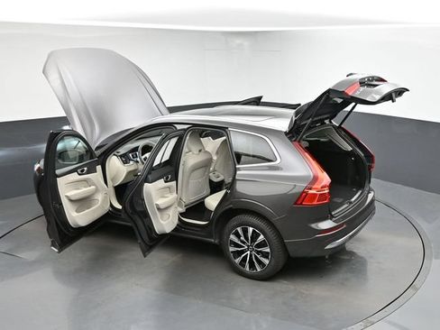 Used 2023 Volvo XC60 B5 Plus w/ Climate Package AWD/4WD image 49