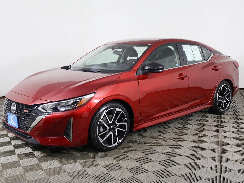 Used 2024 Nissan Sentra SR FWD image 5