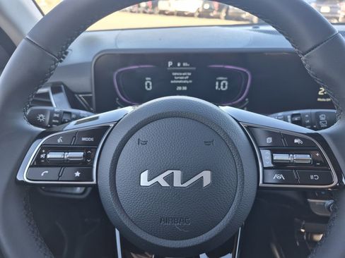 New 2026 Kia Seltos S AWD/4WD image 18