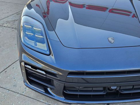 New 2026 Porsche Panamera Turbo image 12