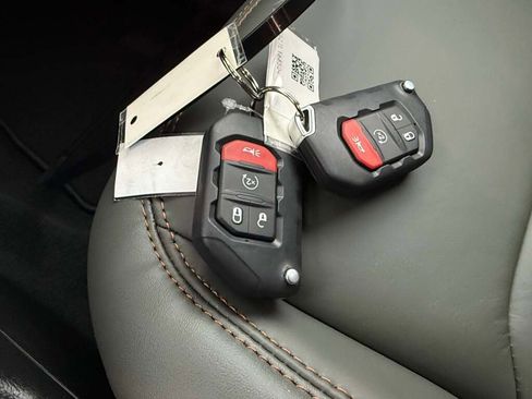 New 2026 Jeep Gladiator Mojave image 29