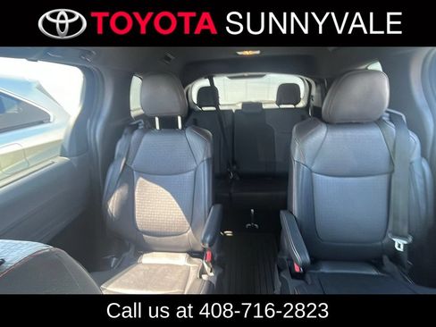 Used 2024 Toyota Sienna XSE w/ XSE Plus Package AWD/4WD image 6