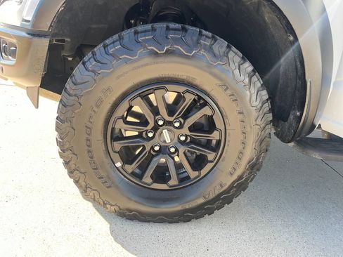 Used 2024 Ford F150 Raptor image 32