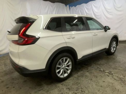 Used 2024 Honda CR-V EX-L image 8