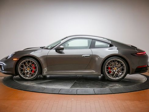 Certified 2020 Porsche 911 Carrera S RWD image 2