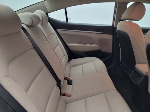 Used 2018 Hyundai Elantra Value Edition w/ Cargo Package FWD image 19