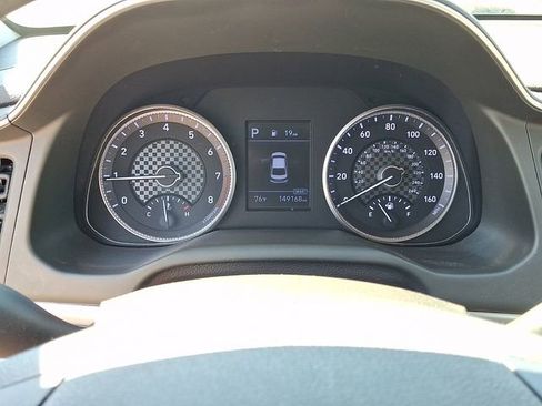 Used 2019 Hyundai Elantra SEL image 16