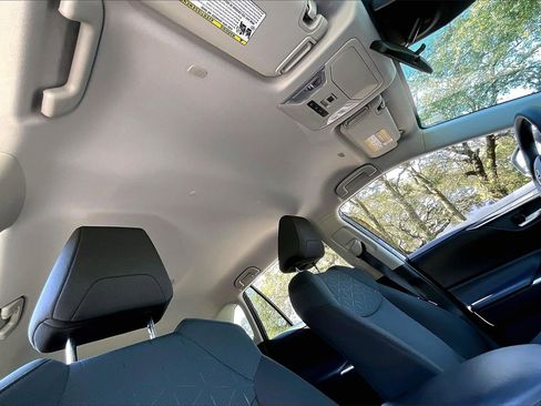 Used 2024 Toyota RAV4 XLE image 24