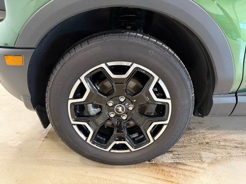 Used 2025 Ford Bronco Sport Outer Banks w/ Outer Banks Tech Package+ image 29