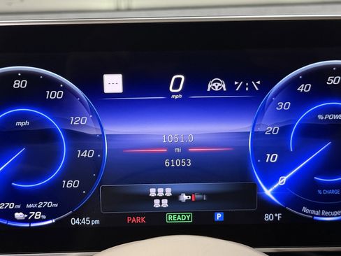 Used 2023 Mercedes-Benz EQS 450+ SUV image 29