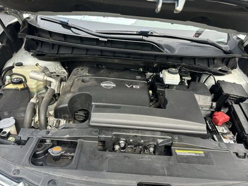 Used 2016 Nissan Murano SV image 11