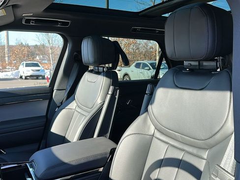 New 2026 Land Rover Range Rover Sport SE image 11