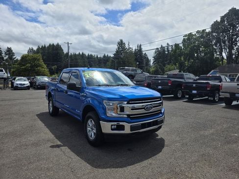 Used 2020 Ford F150 XLT w/ Equipment Group 301A Mid image 3