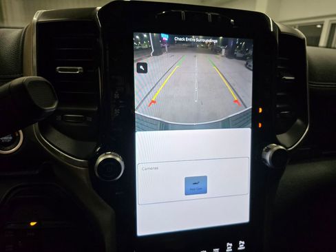 Used 2024 RAM 2500 Laramie image 30