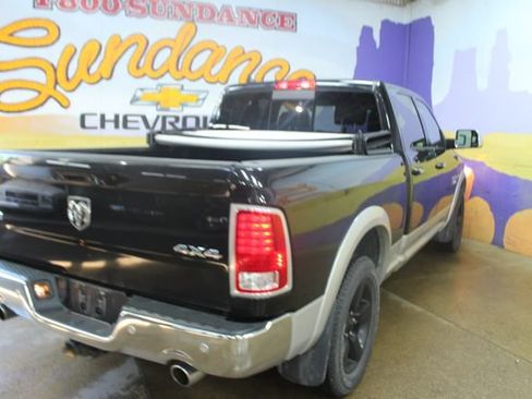 Used 2018 RAM 1500 Laramie AWD/4WD image 8