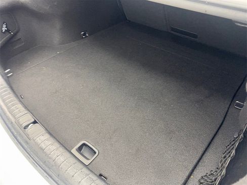 Used 2025 Genesis G70 2.5T image 80