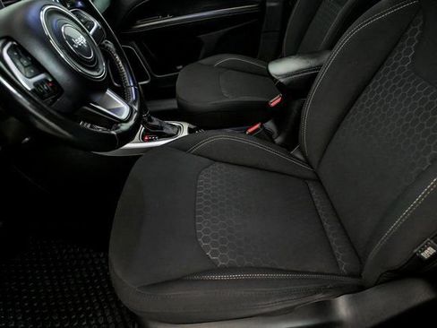 Used 2020 Jeep Compass Sport w/ Cold Weather Group image 11